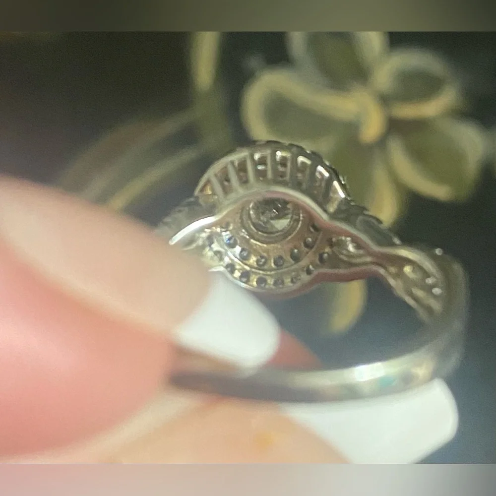 Split Shank round frame Swarovski Element Ring in Sterling Silver by LaArtiste - Picture 7 of 10